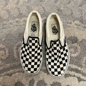 VANS CLASSIC SLIP-ON CHECKERED SHOE